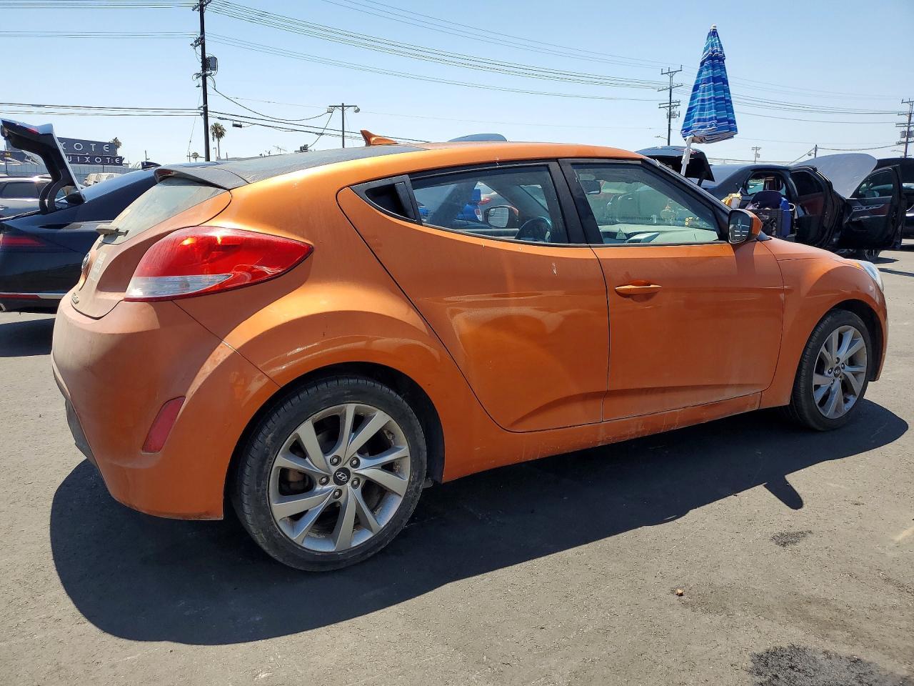 2017 HYUNDAI VELOSTER