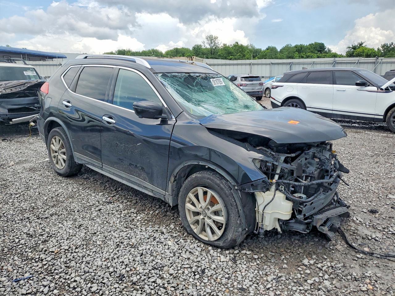 2018 NISSAN ROGUE