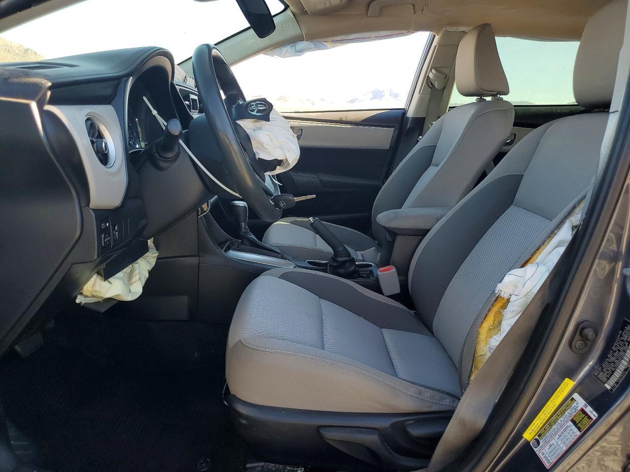 2017 TOYOTA COROLLA
