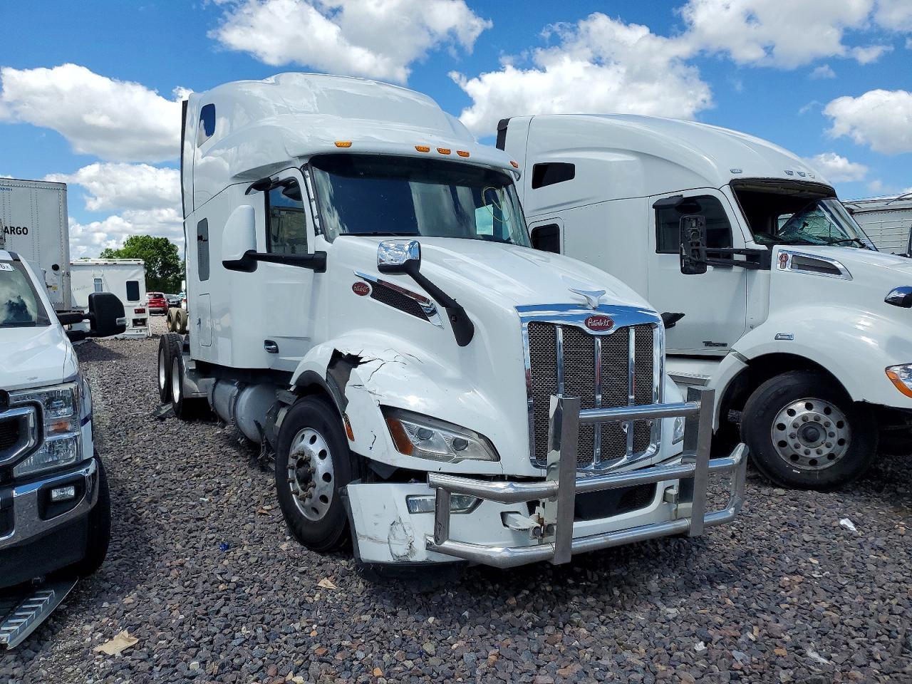 2023 PETERBILT 579