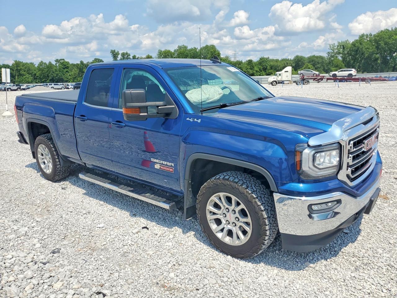 2016 GMC Sierra