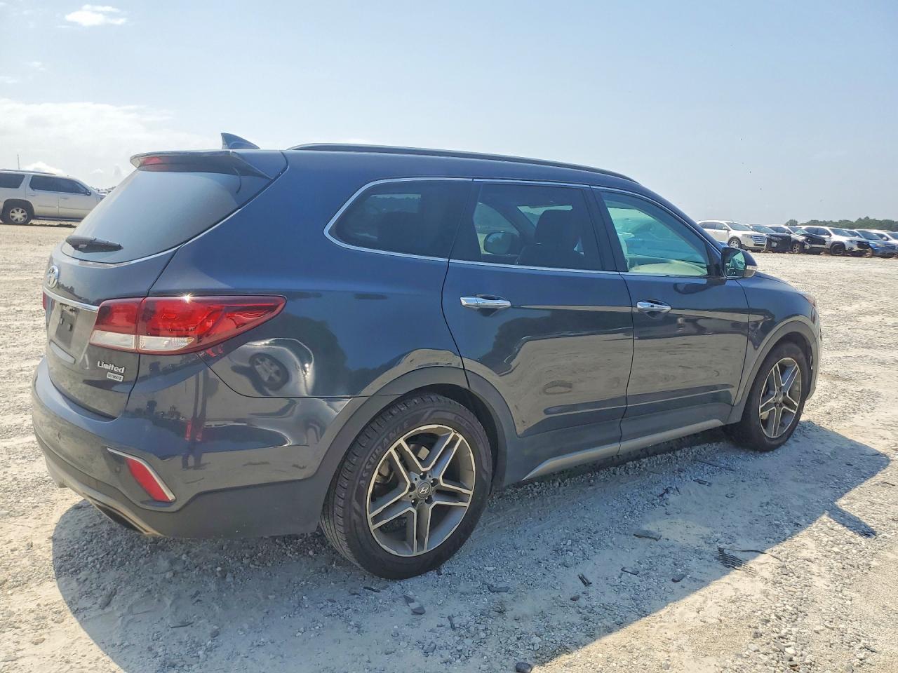 2017 HYUNDAI SANTA FE