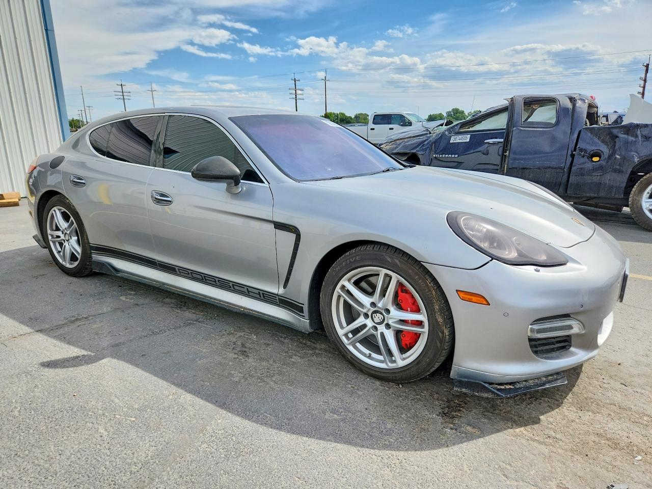 2010 PORSCHE Panamera