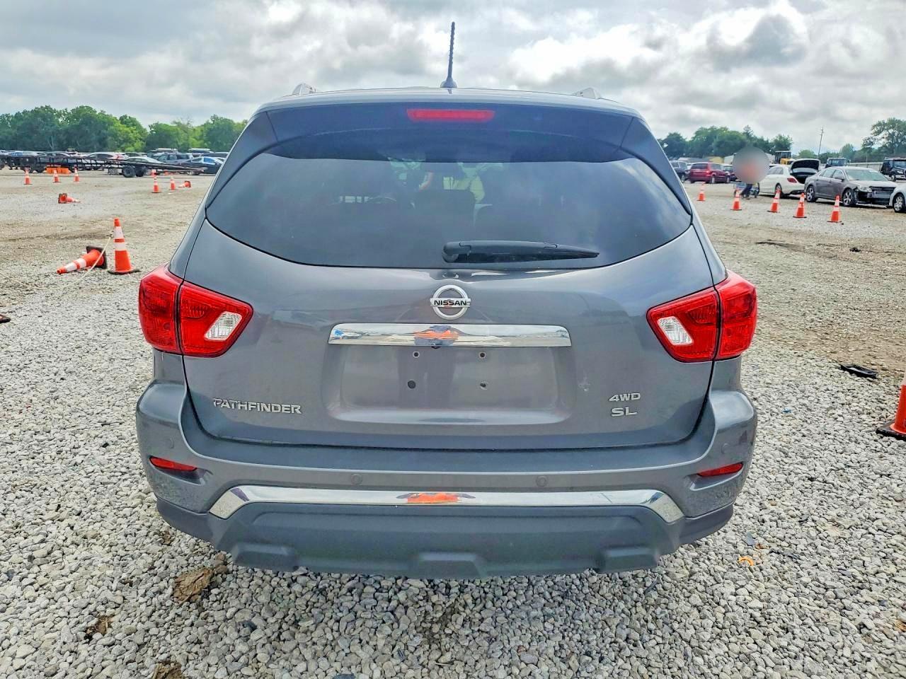 2018 NISSAN PATHFINDER