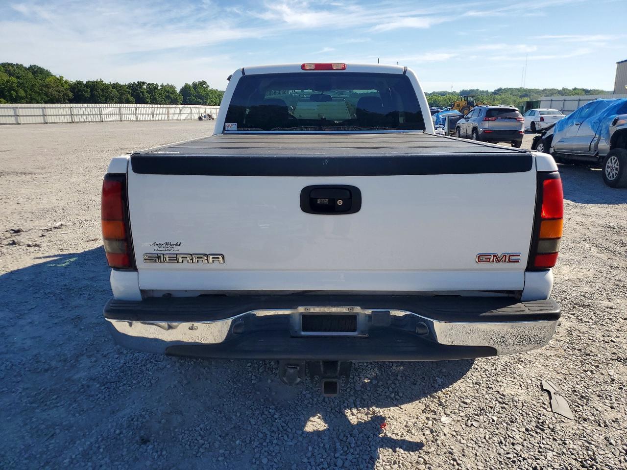 2005 GMC SIERRA 1500