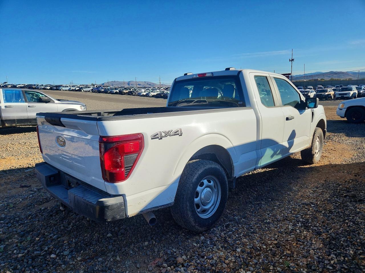 2025 FORD F-150 Lightning