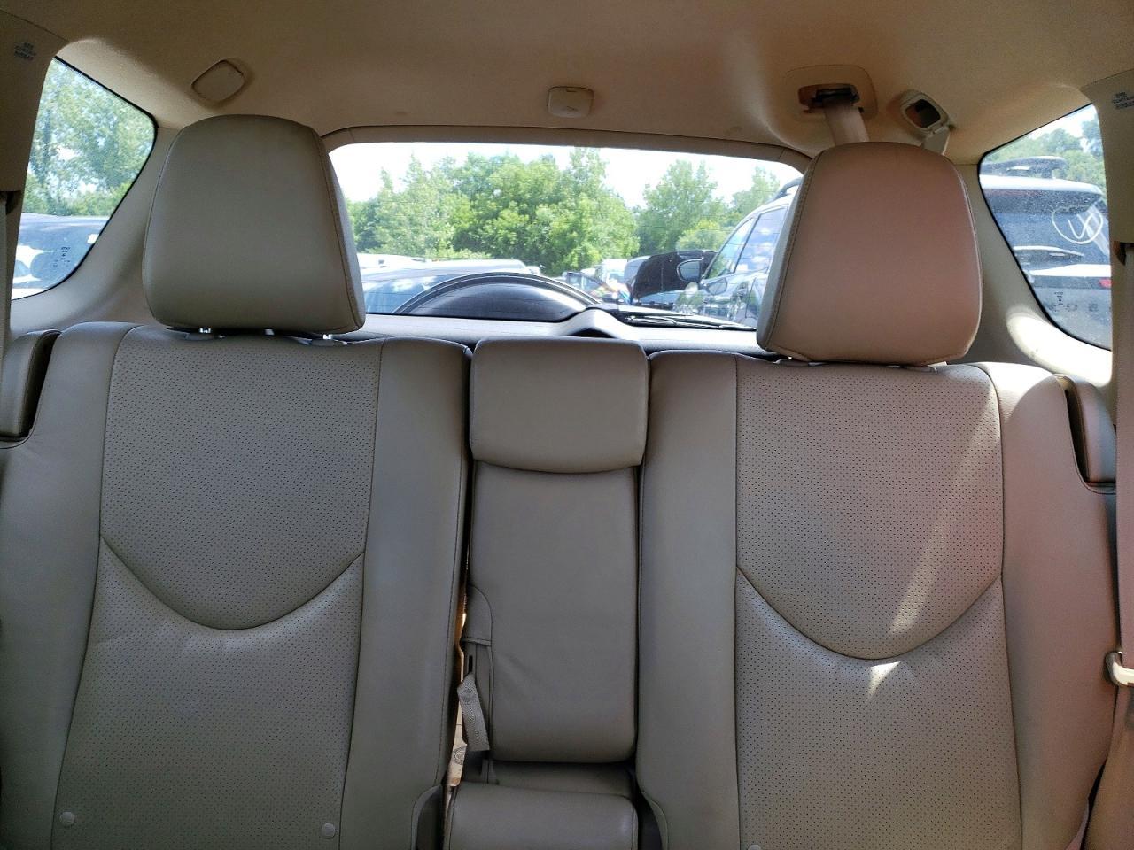 2011 TOYOTA RAV4