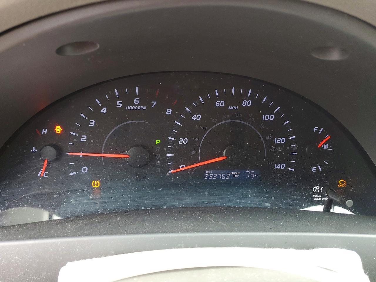 2010 TOYOTA CAMRY