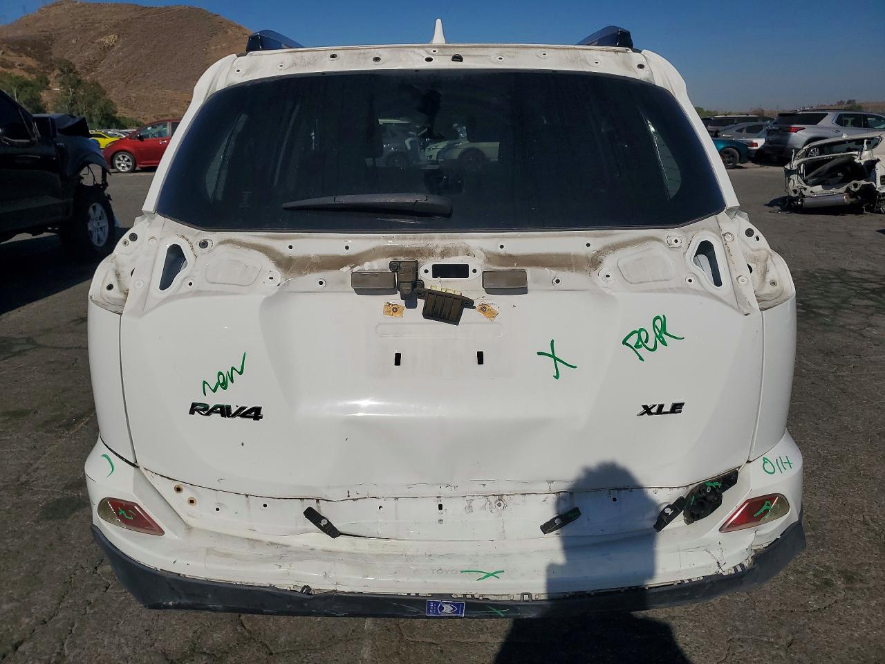 2018 TOYOTA RAV4