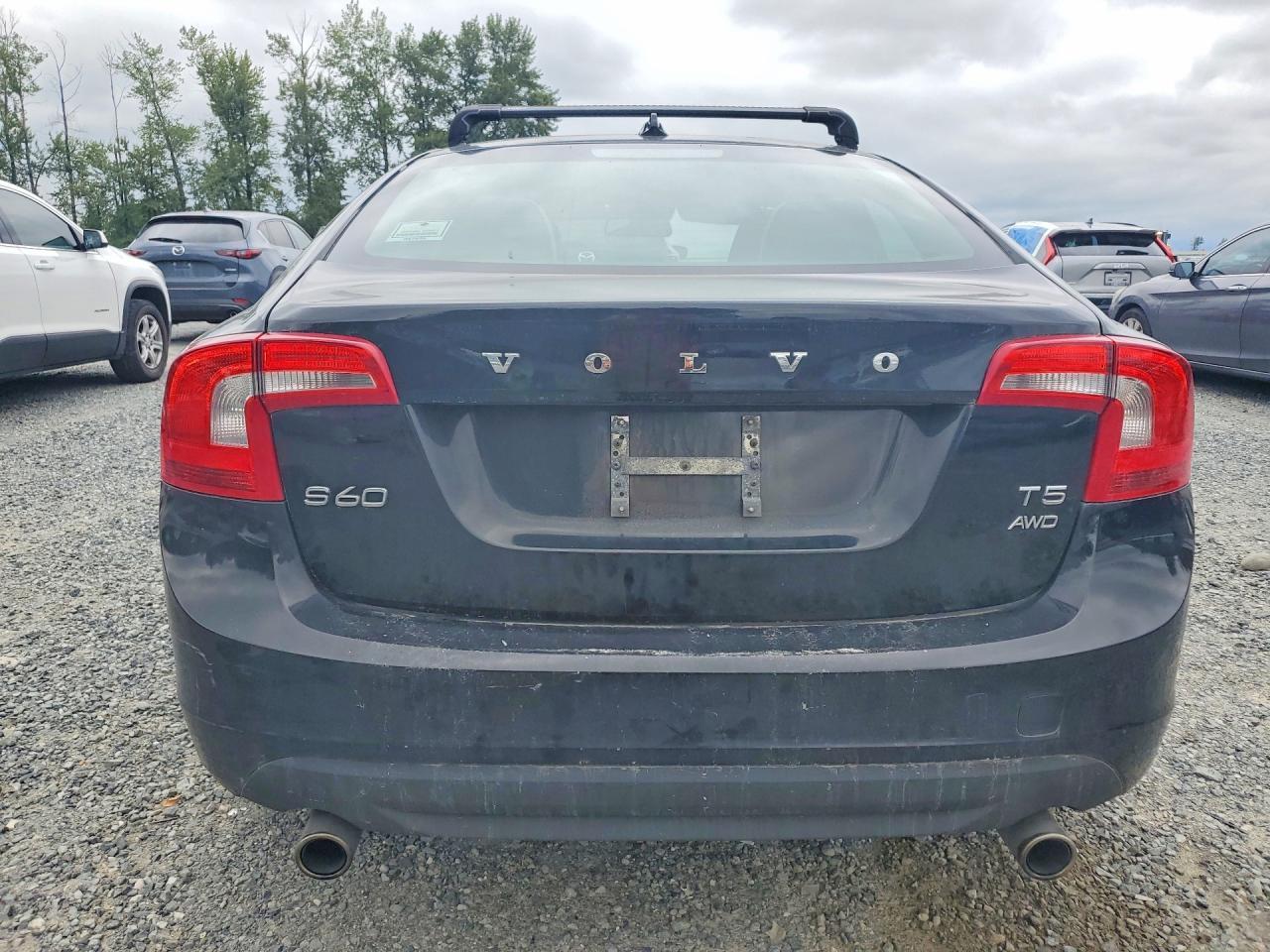 2013 VOLVO S60