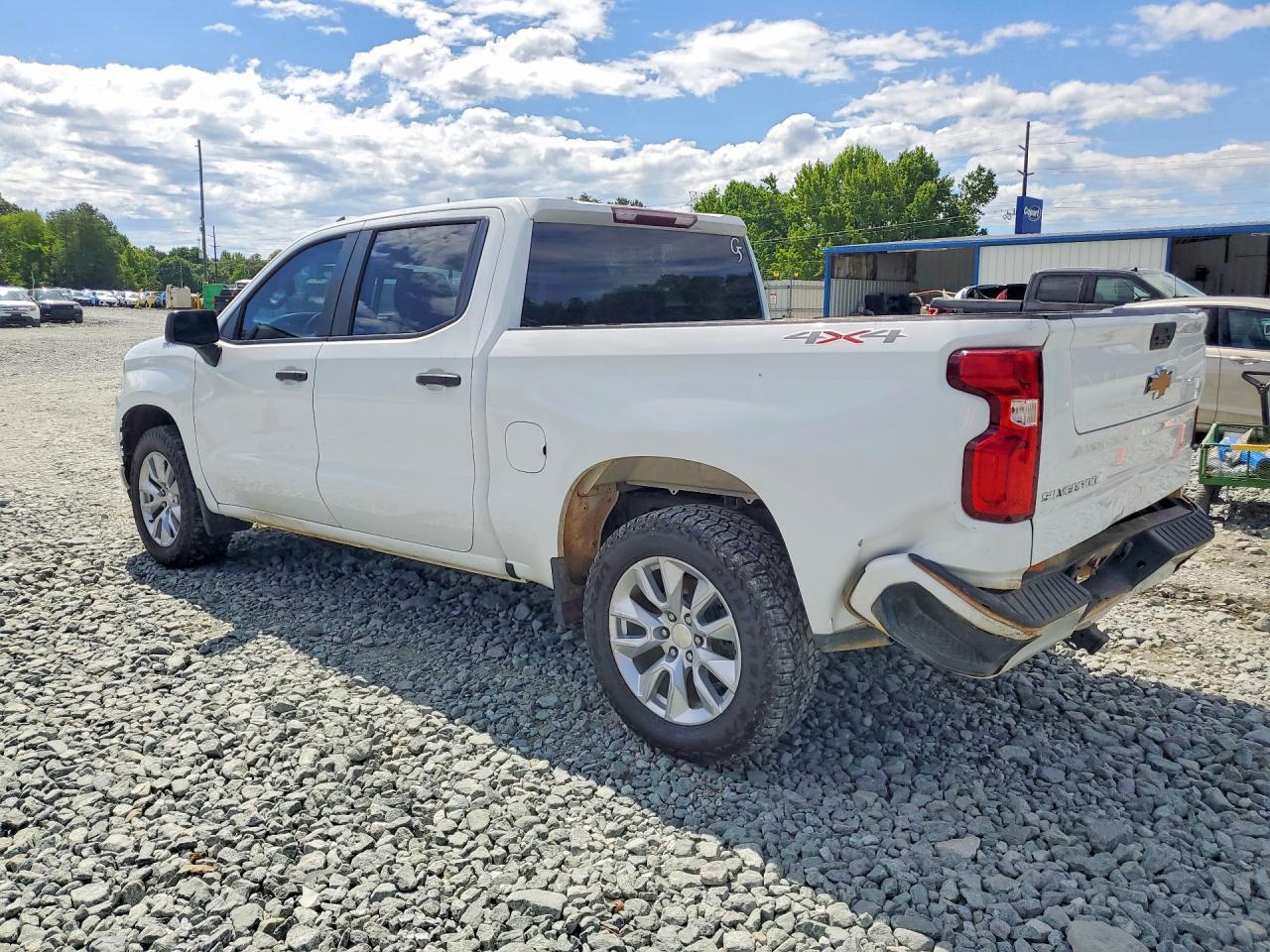 2022 CHEVROLET Silverado