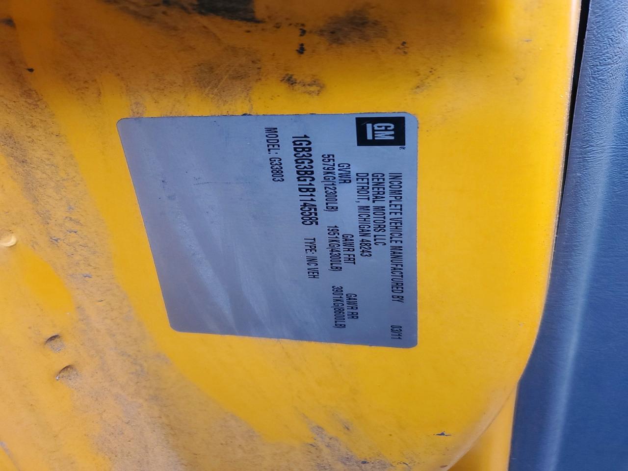 2011 CHEVROLET EXPRESS 2500