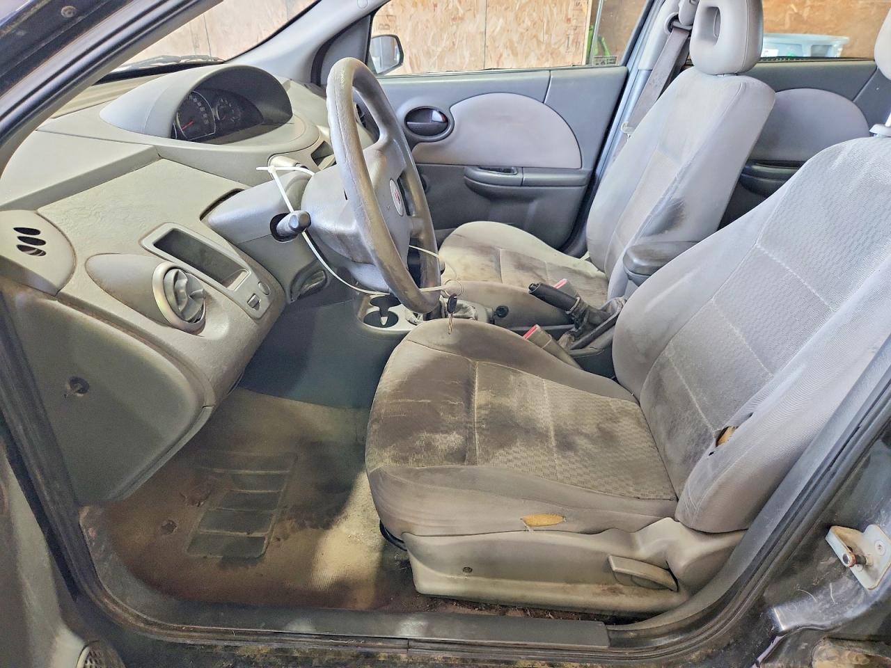 2006 SATURN Ion