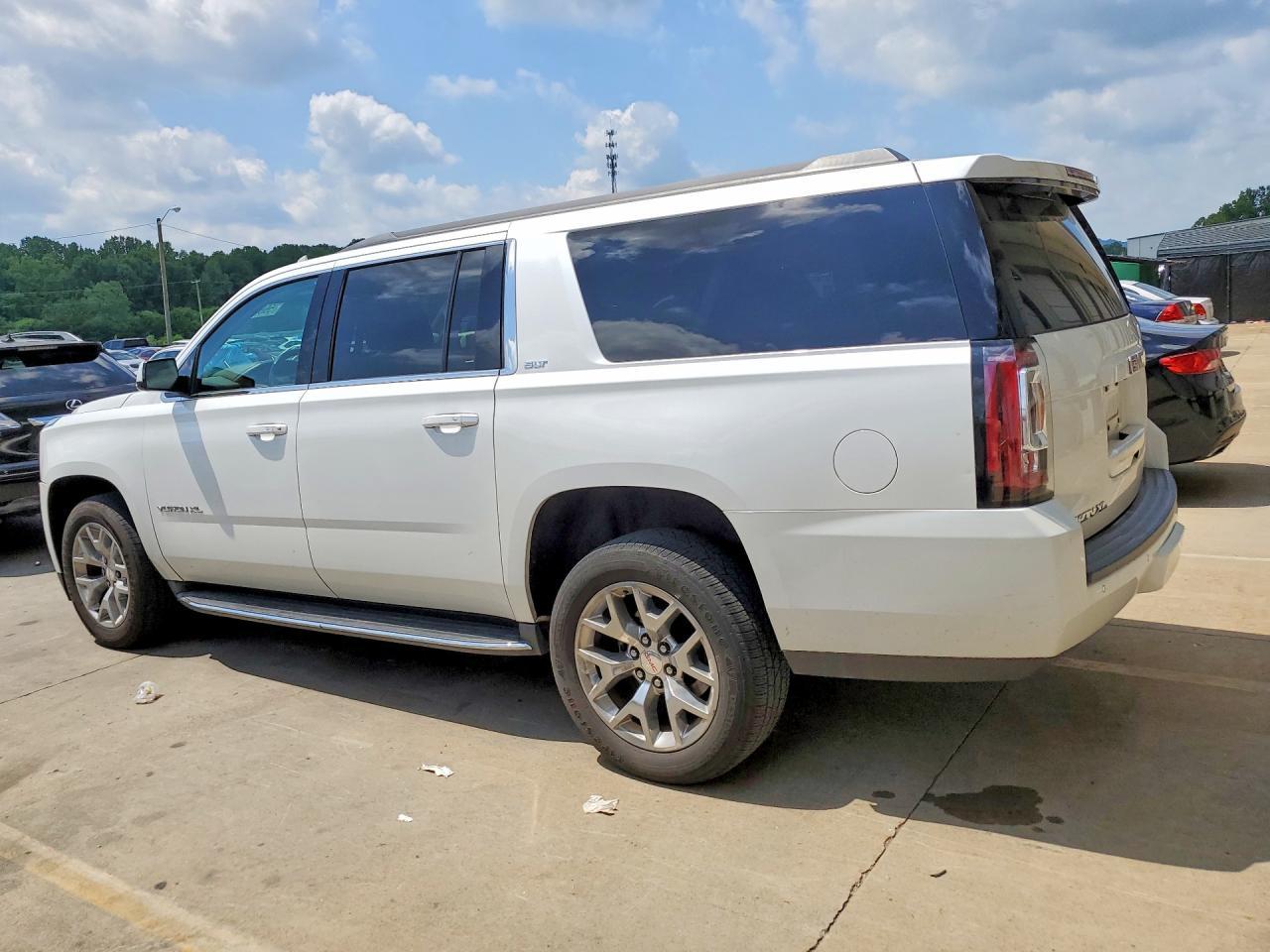2016 GMC Yukon XL