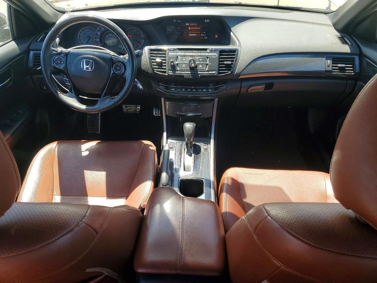 2017 HONDA ACCORD