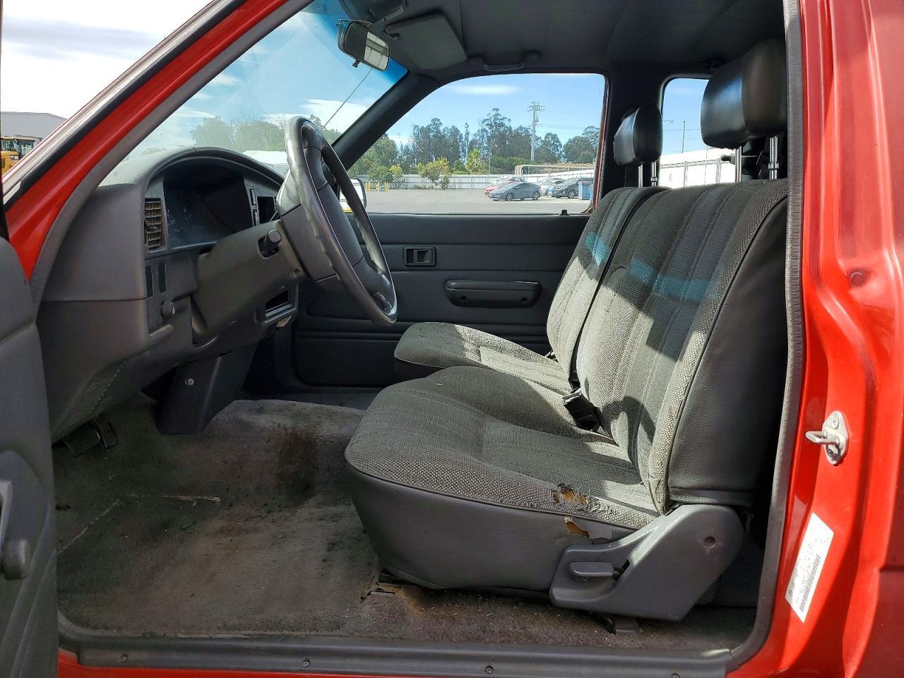 1989 TOYOTA Pickup