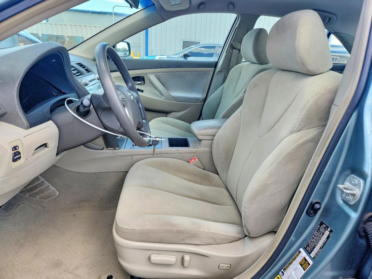 2009 TOYOTA CAMRY