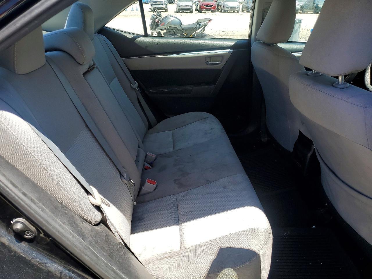 2016 TOYOTA COROLLA
