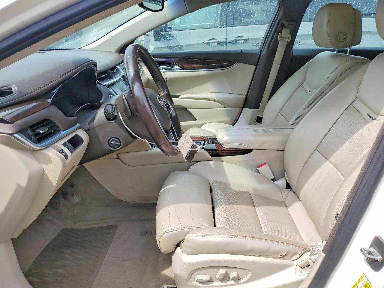 2013 CADILLAC XTS