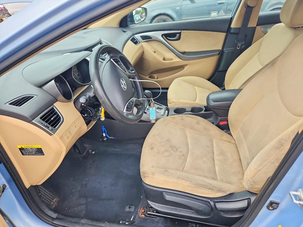 2013 HYUNDAI ELANTRA
