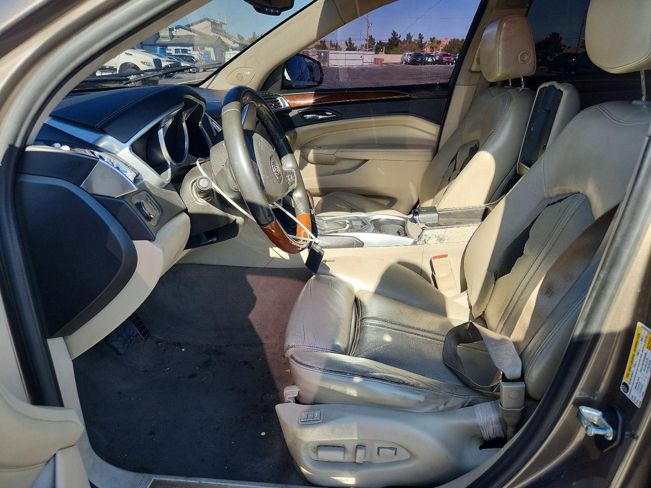 2011 CADILLAC SRX