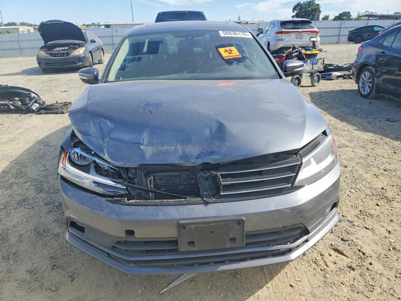 2016 VOLKSWAGEN JETTA
