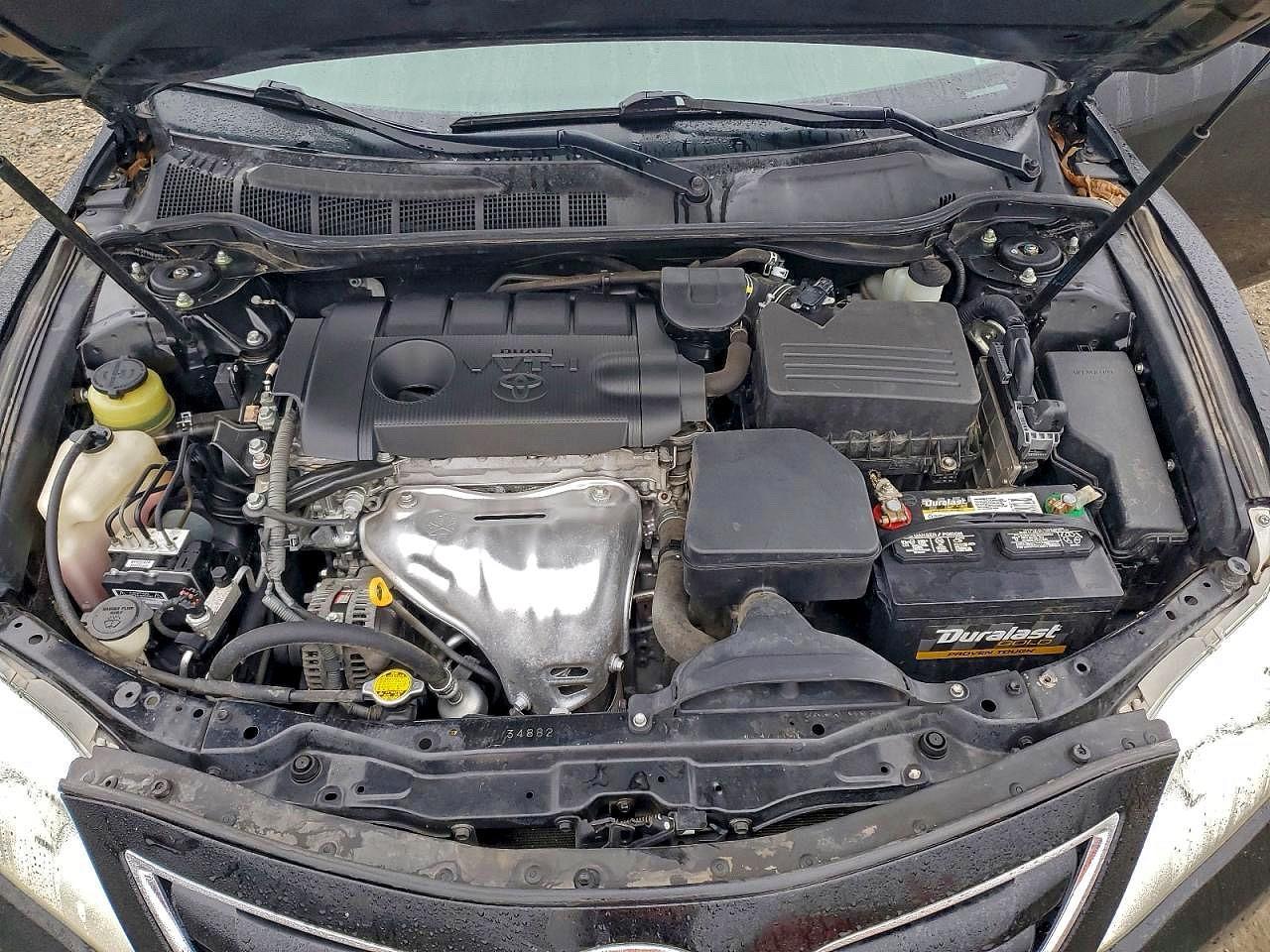 2011 TOYOTA CAMRY