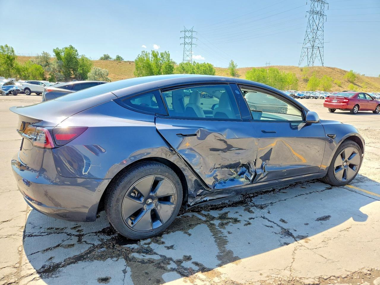 2022 TESLA MODEL 3