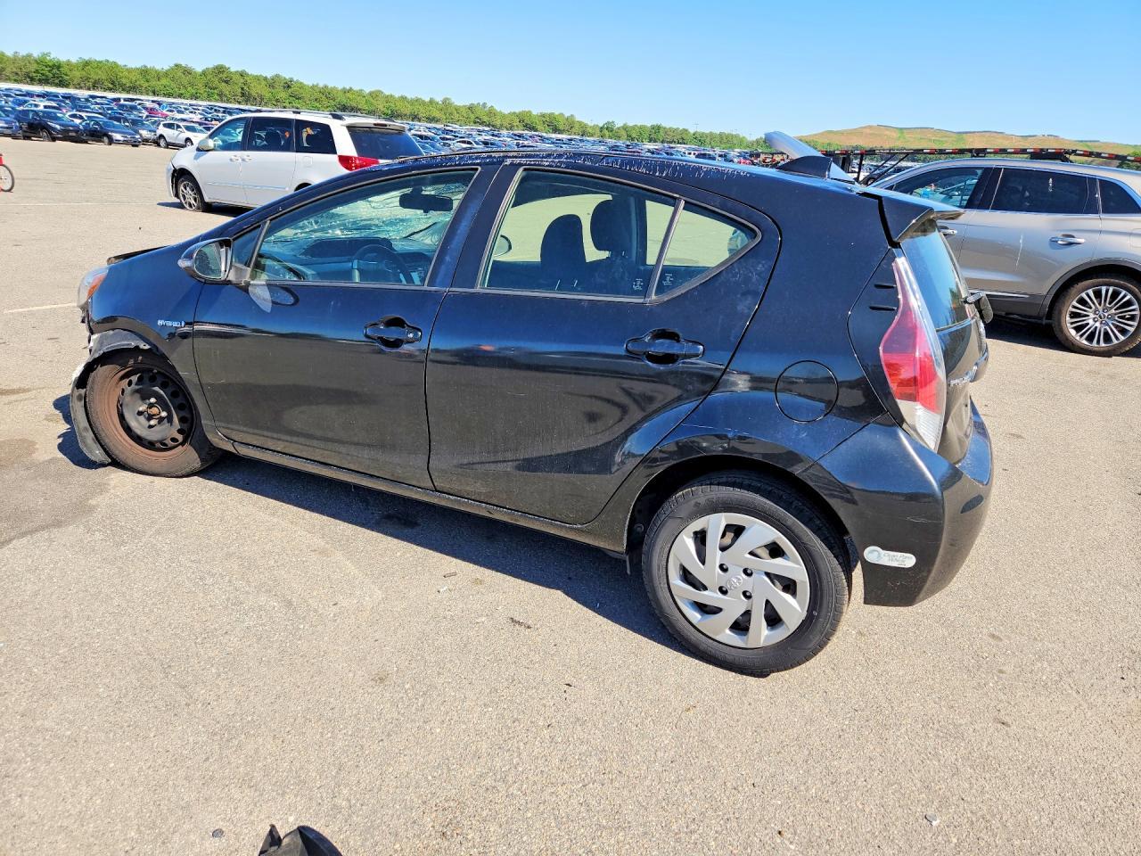 2015 TOYOTA Prius c