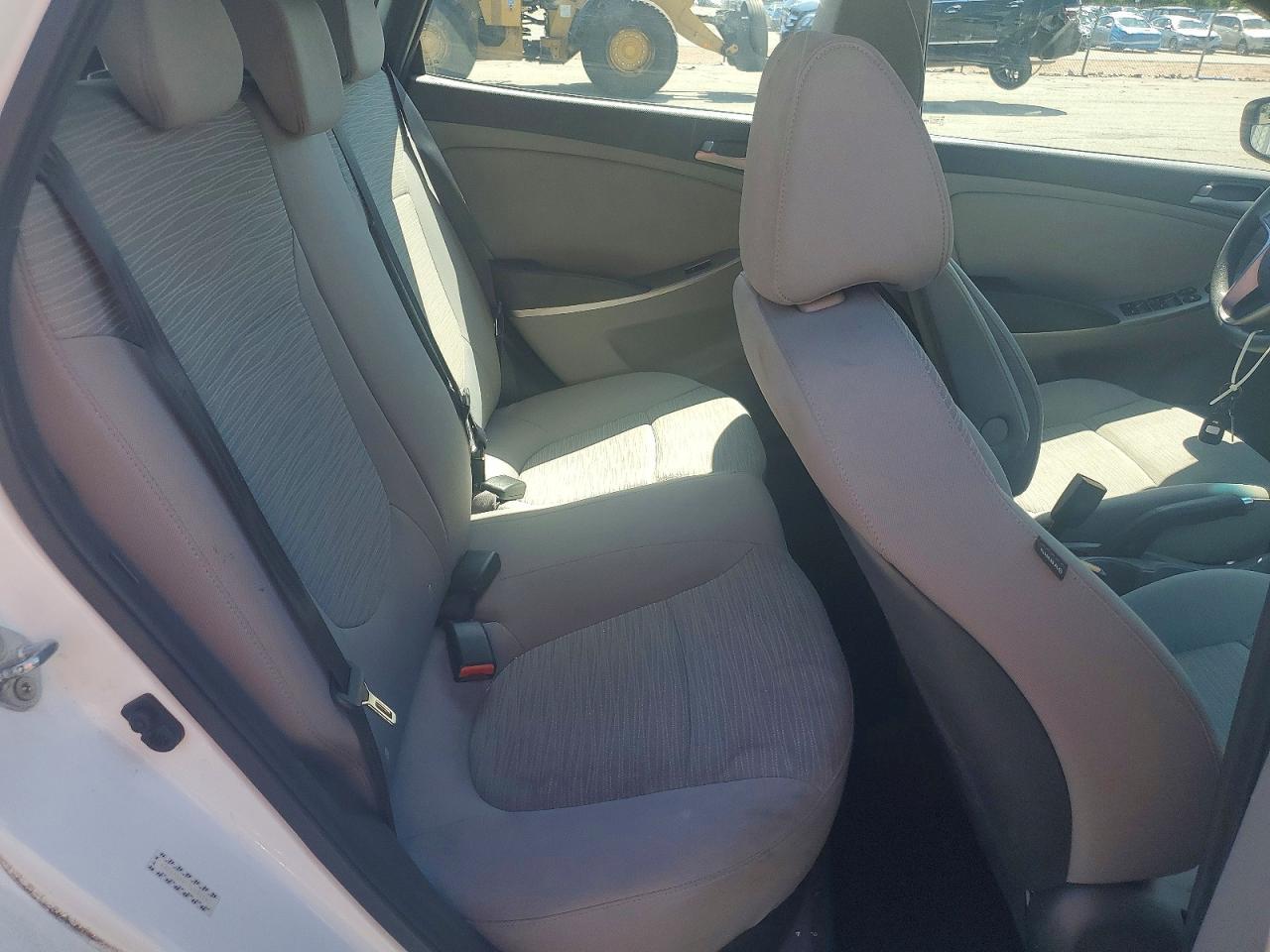 2015 HYUNDAI ACCENT