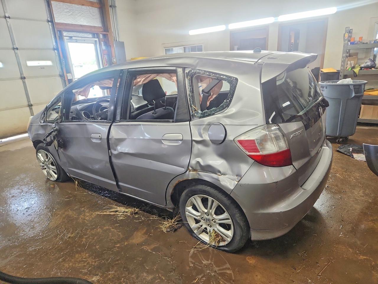 2009 HONDA FIT