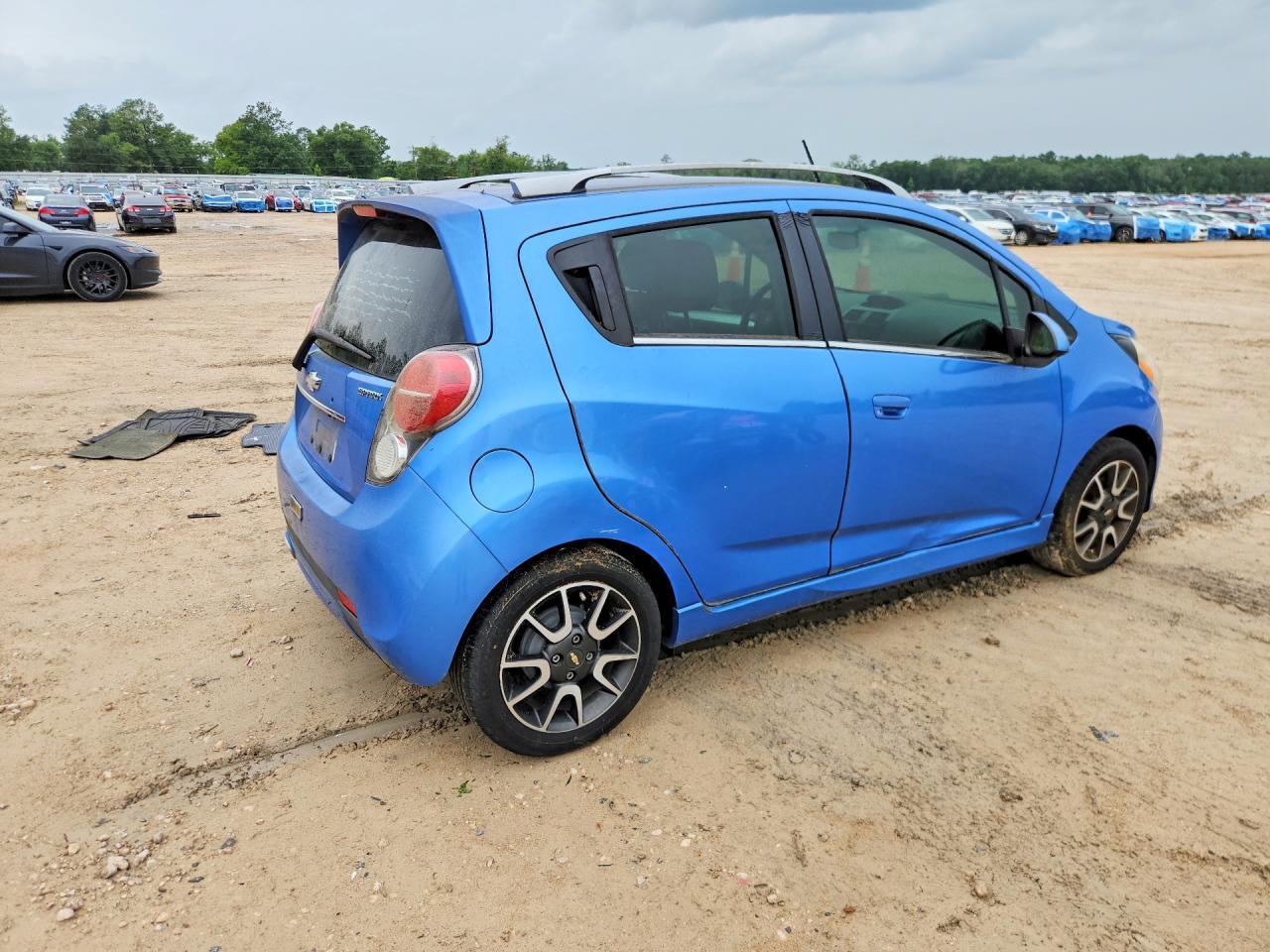 2013 CHEVROLET Spark