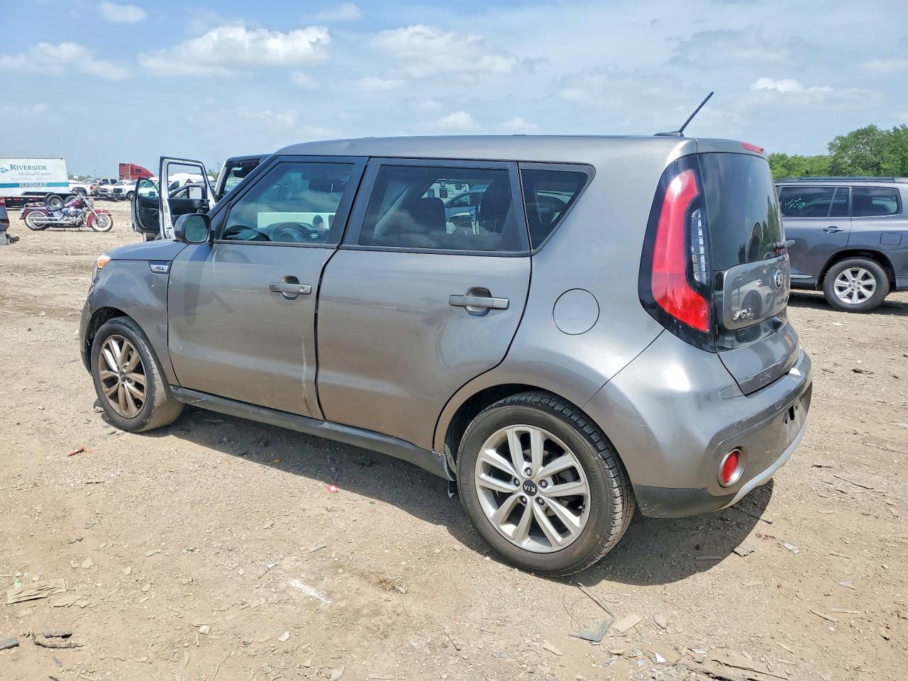 2017 KIA SOUL