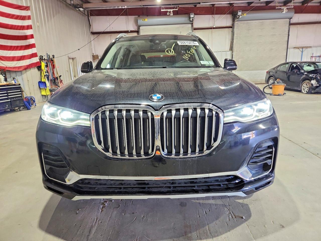 2021 BMW X7