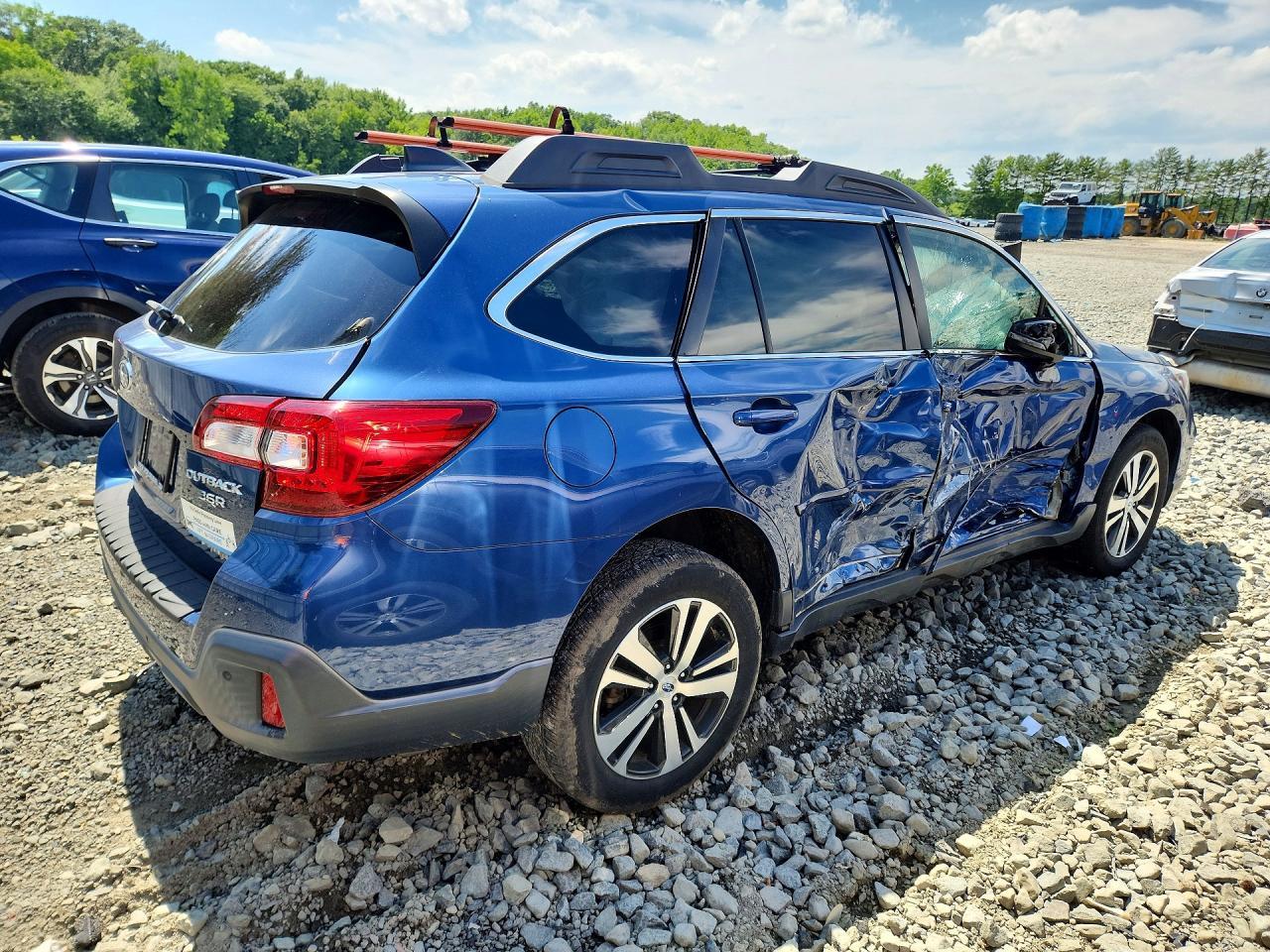 2019 SUBARU Outback
