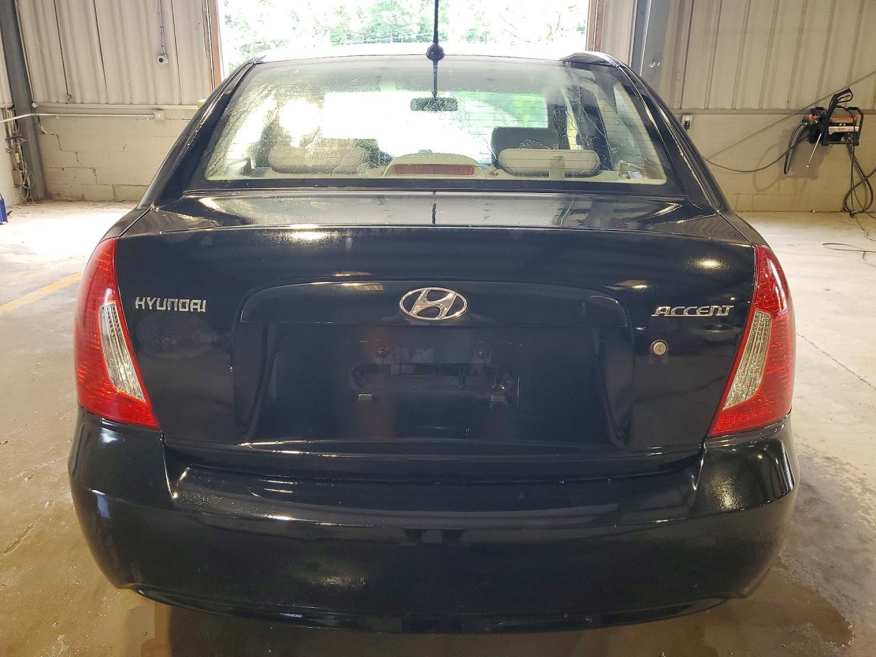 2011 HYUNDAI ACCENT