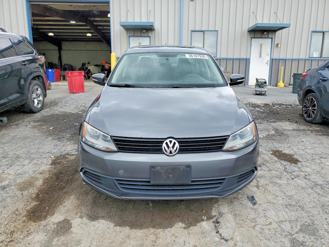 2012 VOLKSWAGEN JETTA