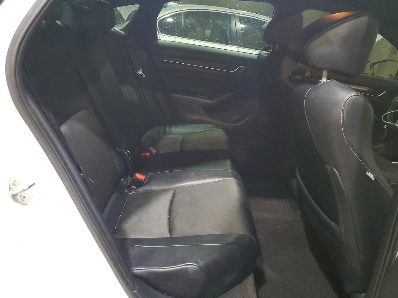2018 HONDA ACCORD