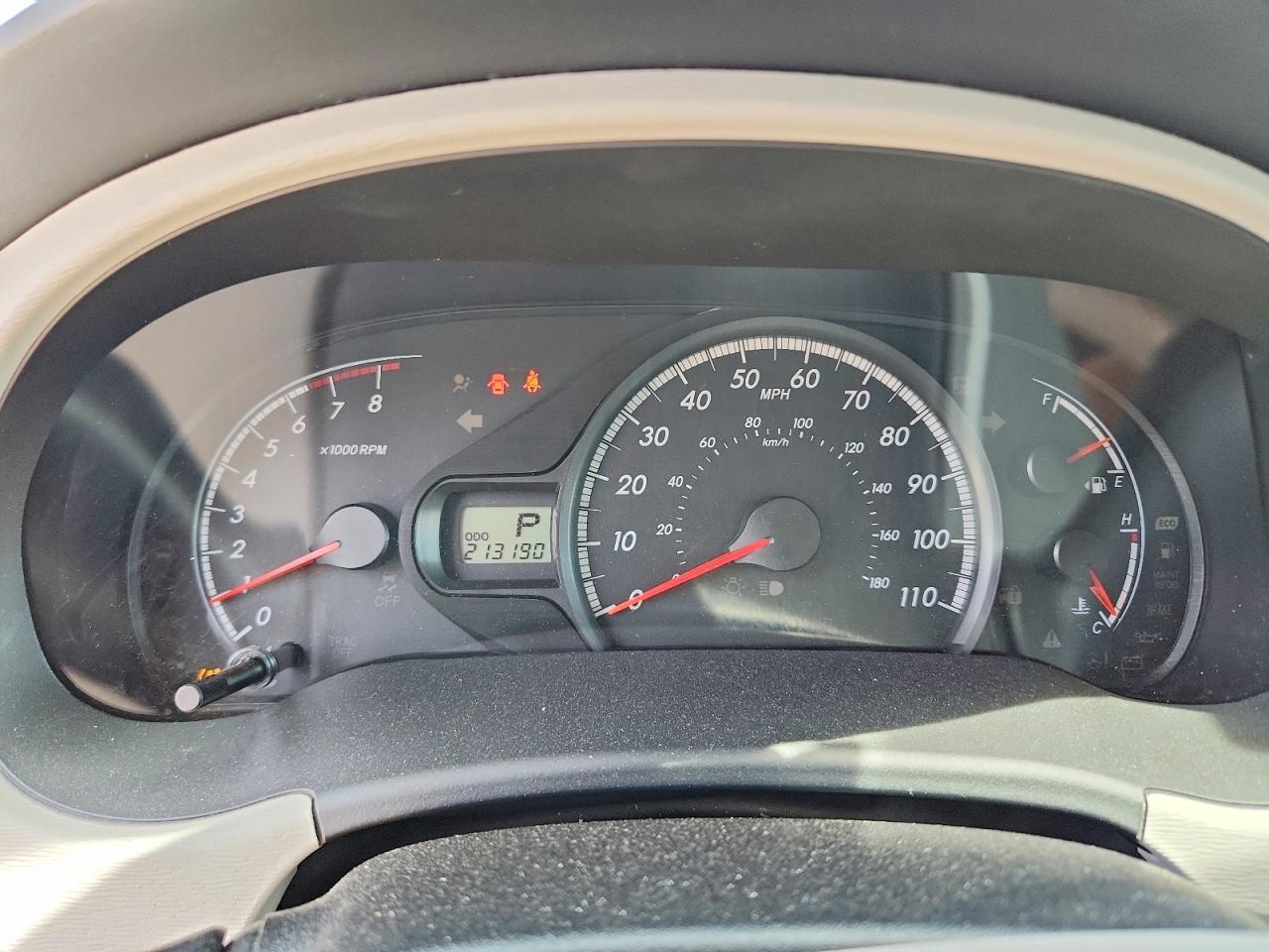 2012 TOYOTA SIENNA