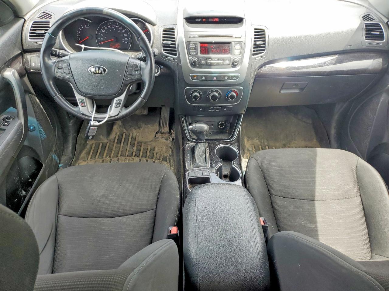 2015 KIA SORENTO