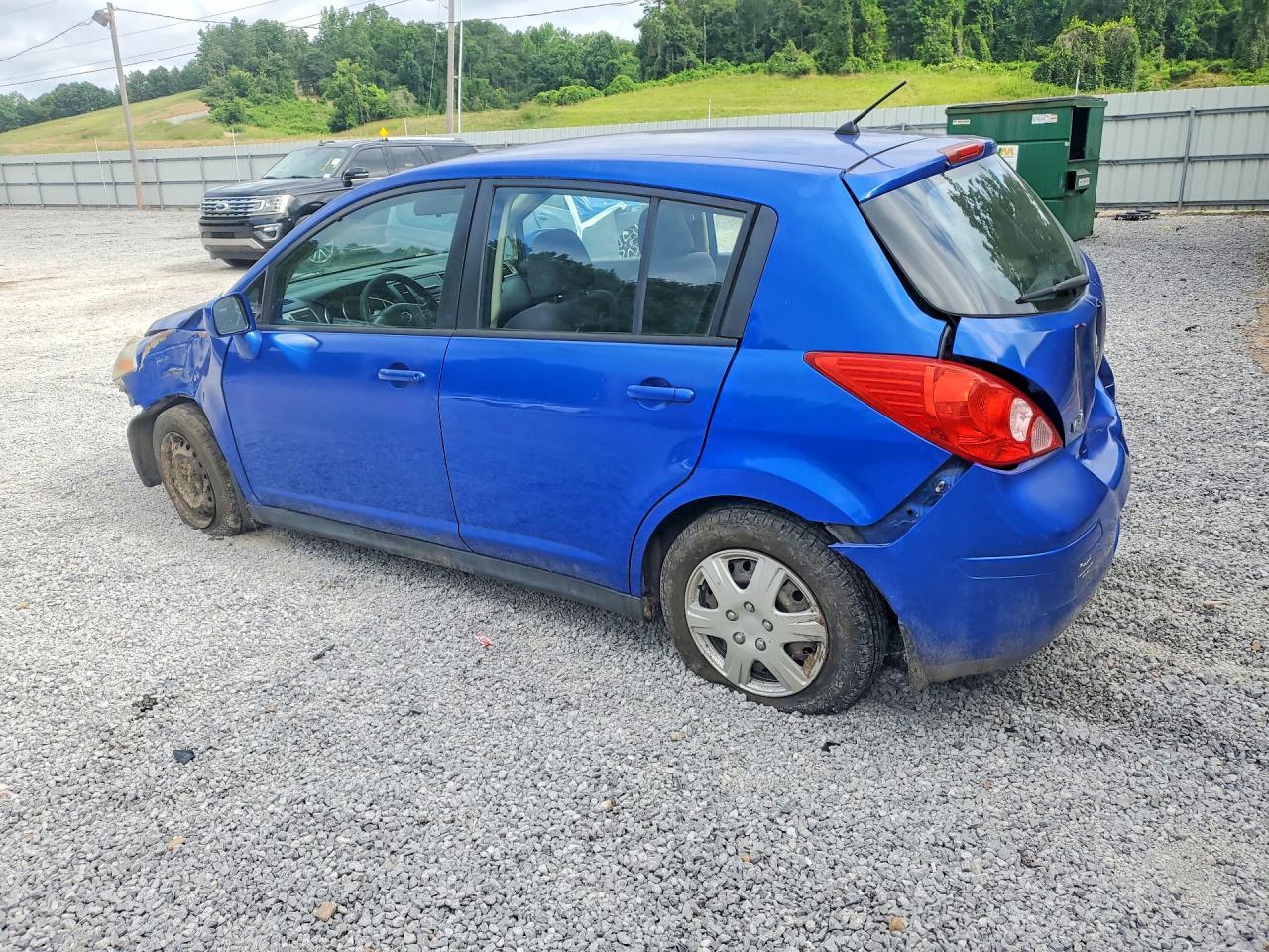 2009 NISSAN VERSA