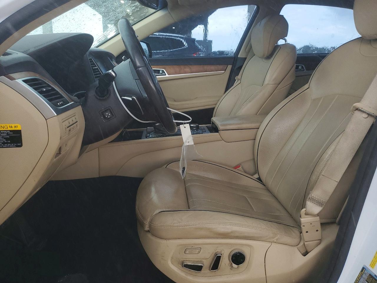2015 HYUNDAI GENESIS