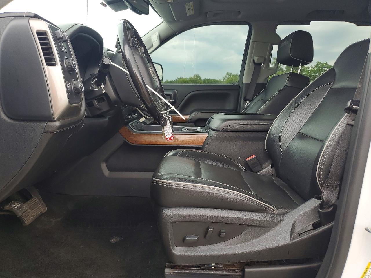 2018 CHEVROLET Silverado
