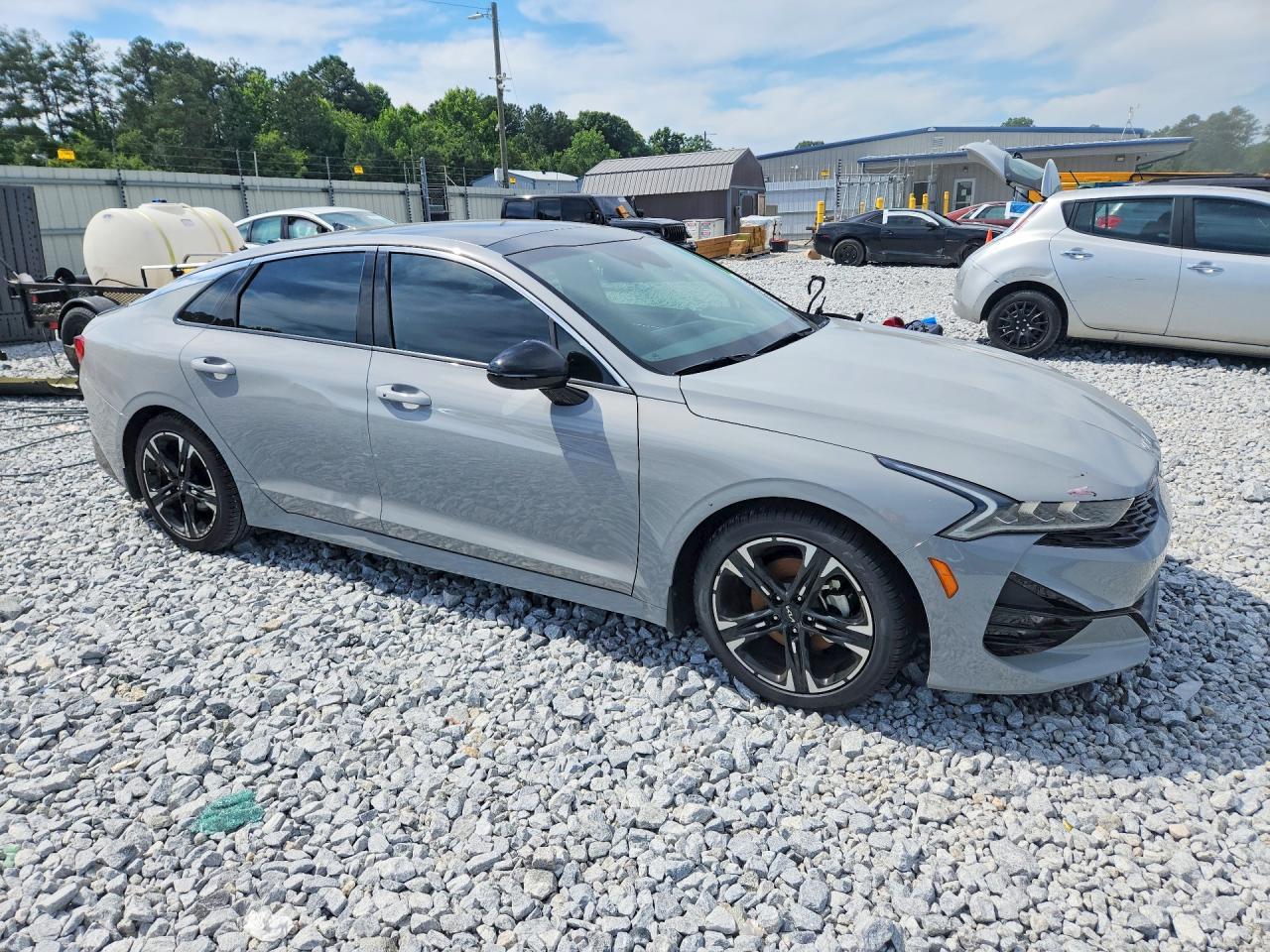 2023 KIA K5