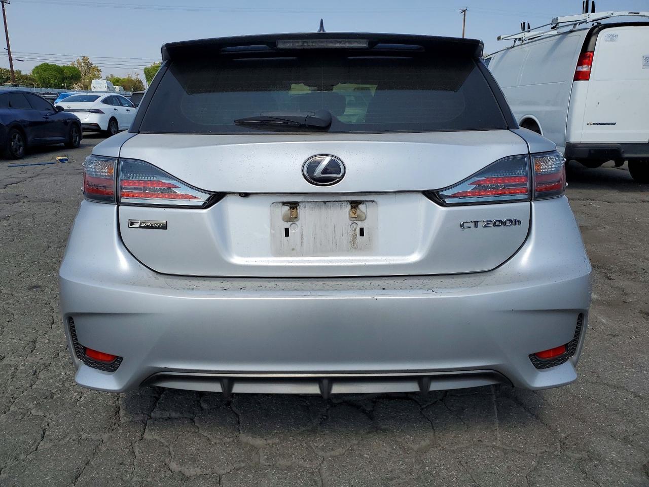 2015 LEXUS CT 200
