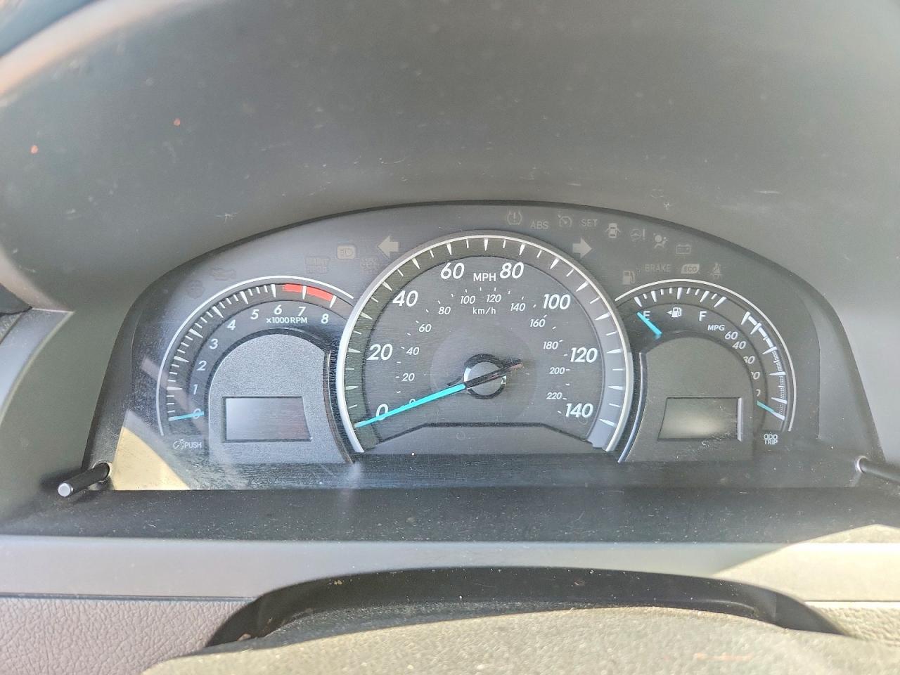 2012 TOYOTA CAMRY