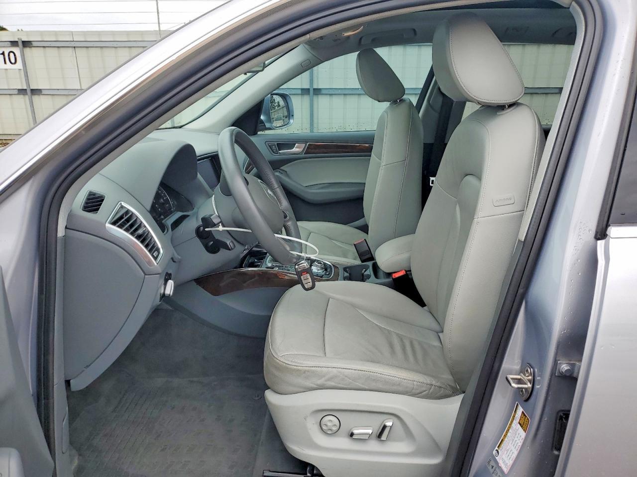 2016 AUDI Q5