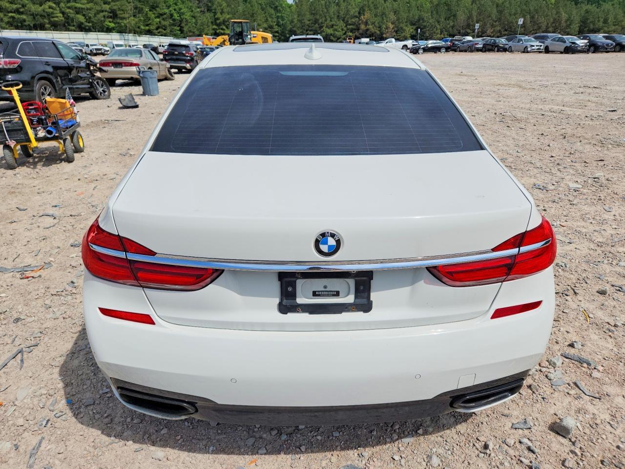 2016 BMW 7 series