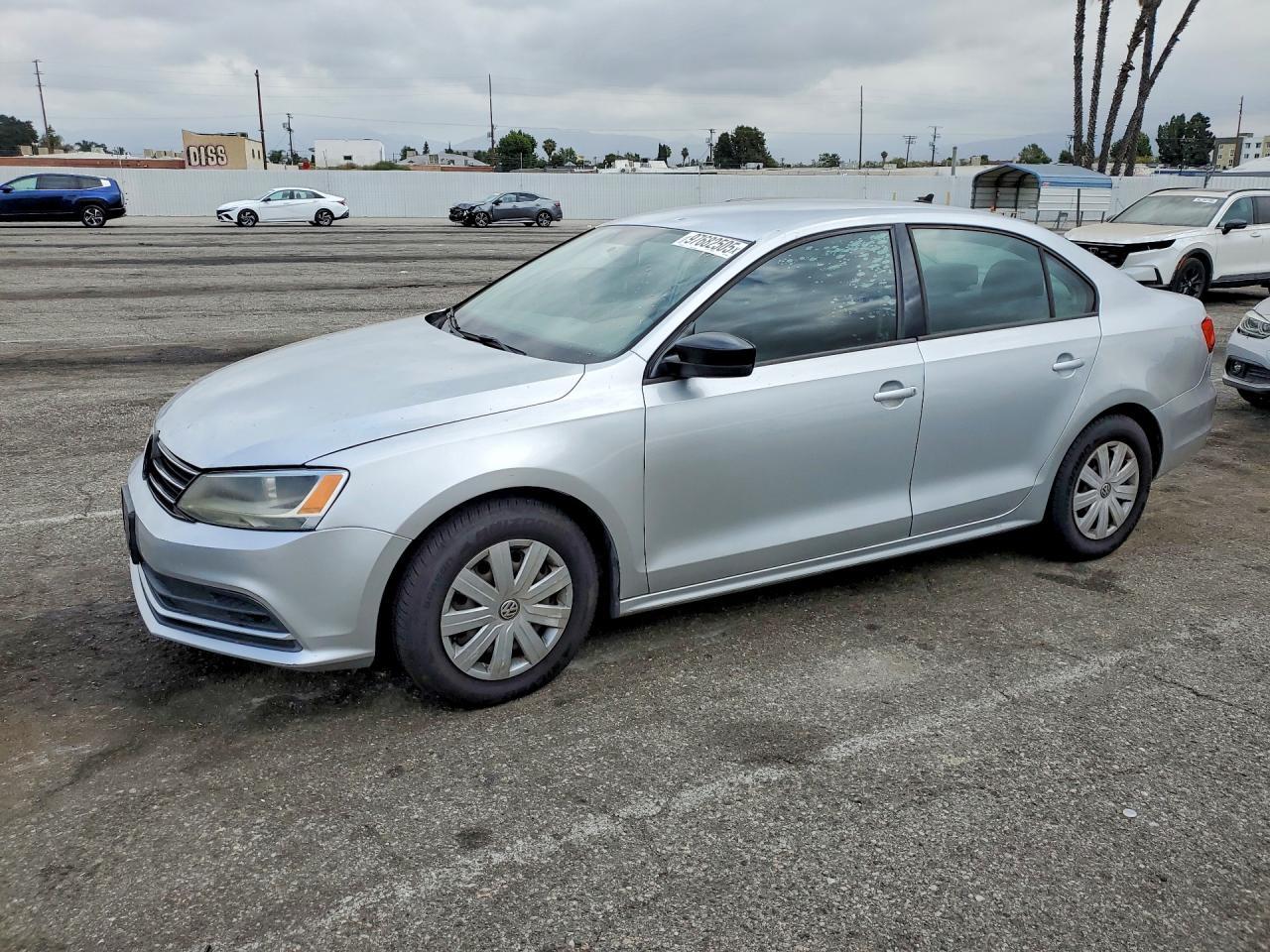 2015 VOLKSWAGEN JETTA