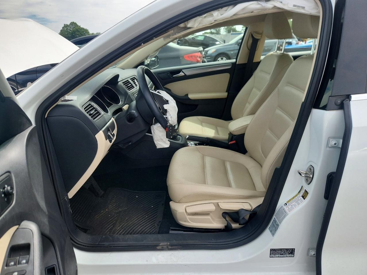 2017 VOLKSWAGEN JETTA